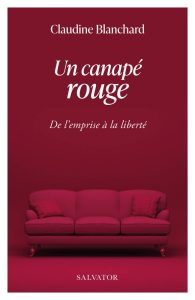 Un canapé rouge